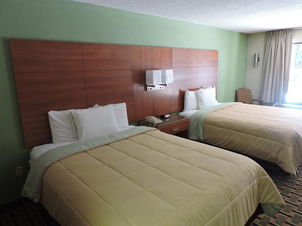 Days Inn Conover/Hickory Δωμάτιο φωτογραφία