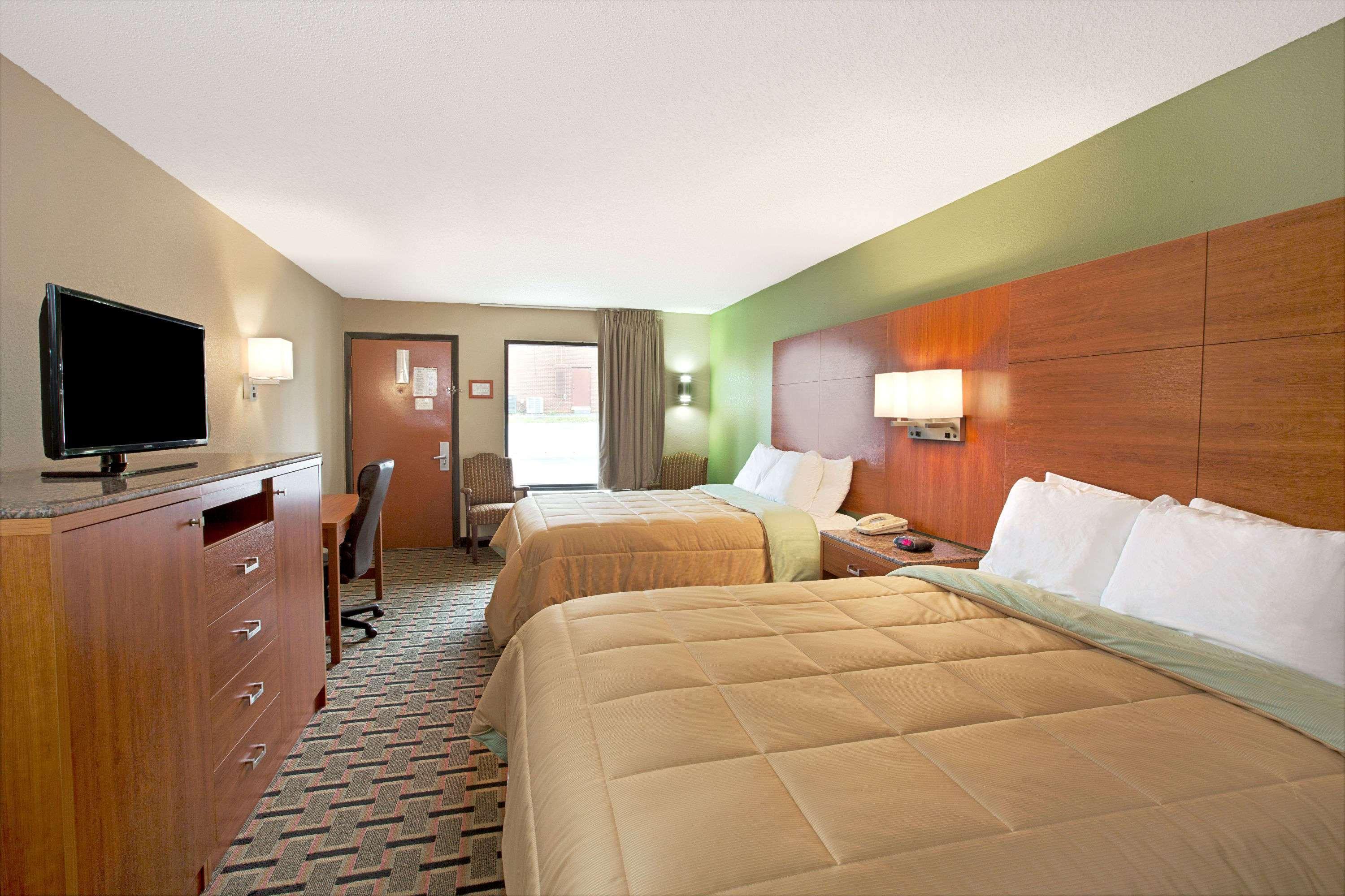 Days Inn Conover/Hickory Εξωτερικό φωτογραφία