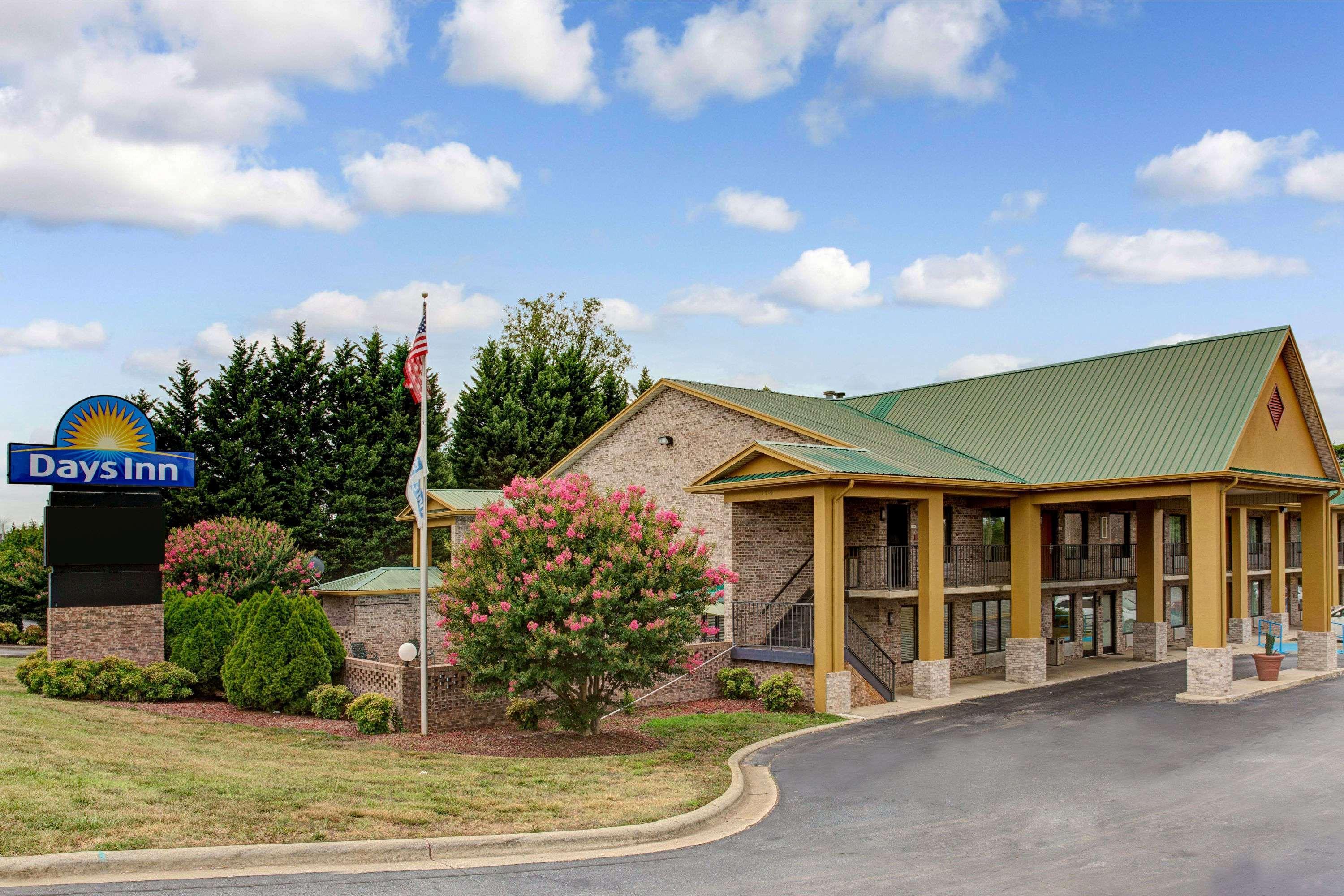 Days Inn Conover/Hickory Εξωτερικό φωτογραφία