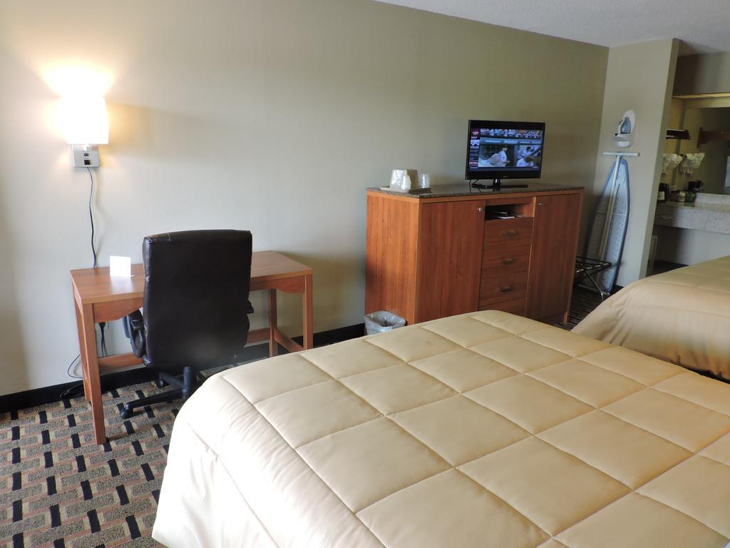 Days Inn Conover/Hickory Δωμάτιο φωτογραφία