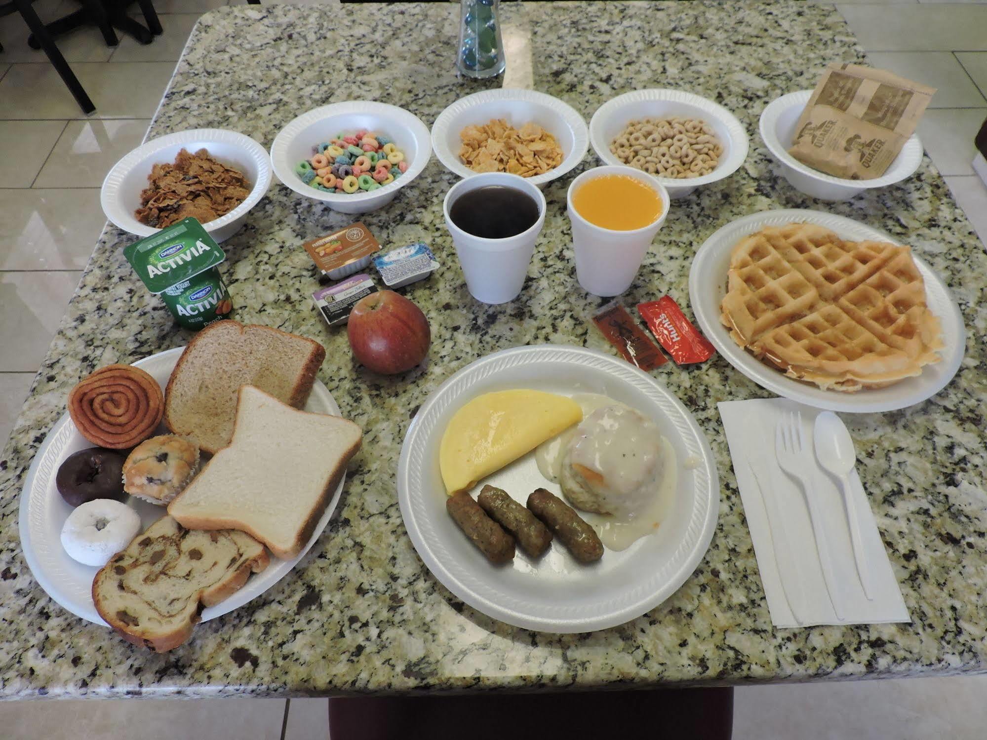 Days Inn Conover/Hickory Εξωτερικό φωτογραφία